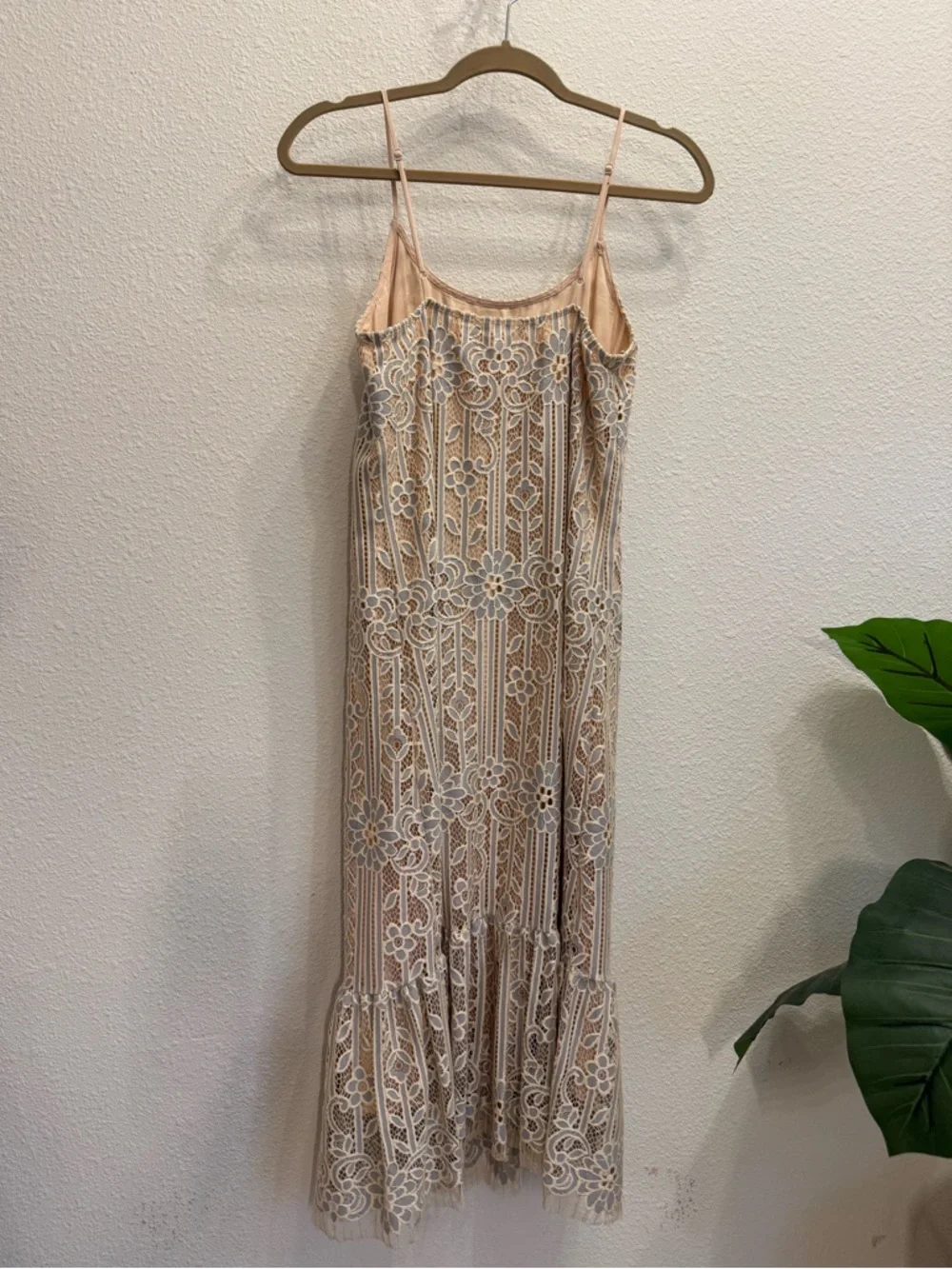 Eri + Ali Anthropologie Lace Midi Dress – Size XS - Picture 4 of 7